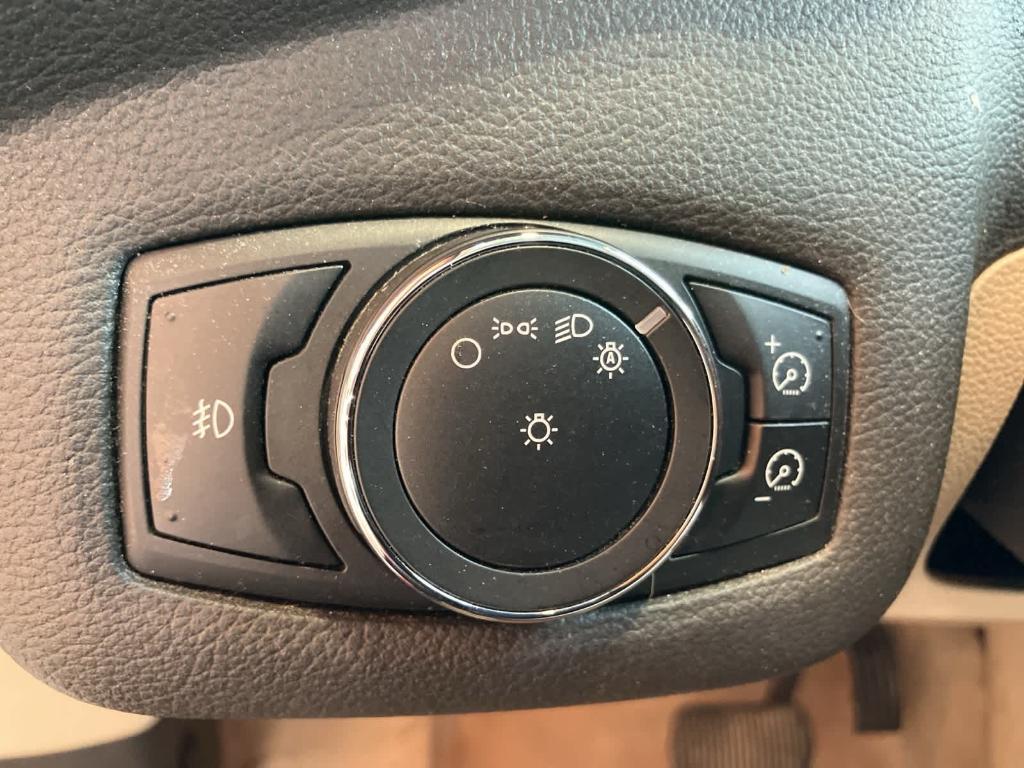 used 2013 Ford Escape car, priced at $7,600