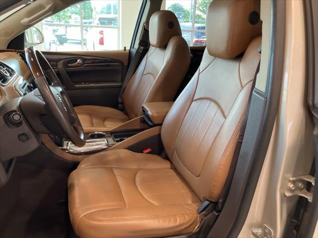 used 2016 Buick Enclave car, priced at $10,900