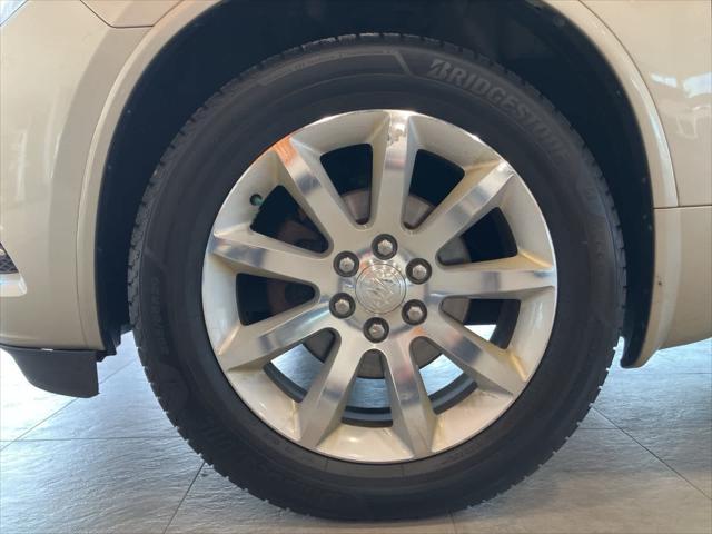 used 2016 Buick Enclave car, priced at $10,900
