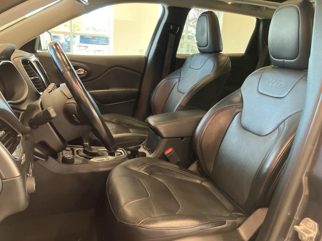 used 2020 Jeep Cherokee car, priced at $17,500