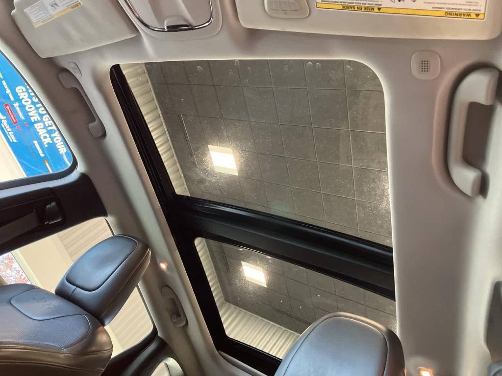 used 2020 Jeep Cherokee car, priced at $17,500