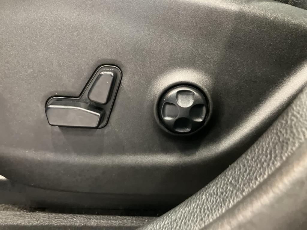 used 2020 Jeep Cherokee car, priced at $17,500