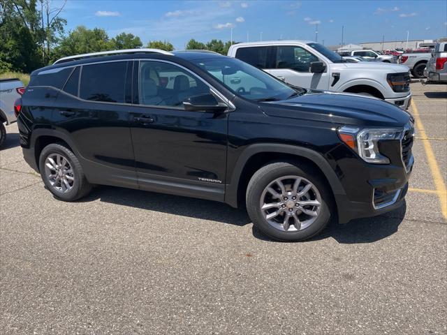 used 2024 GMC Terrain car, priced at $22,995