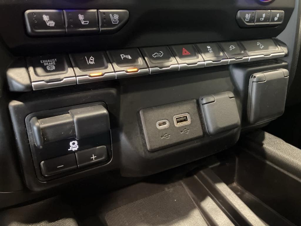 used 2022 GMC Sierra 2500 car, priced at $55,995