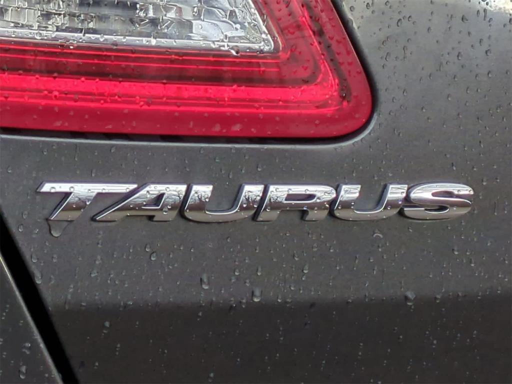 used 2016 Ford Taurus car, priced at $4,500