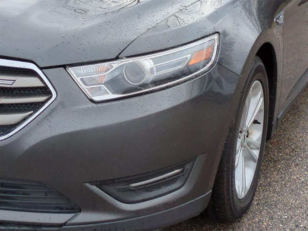 used 2016 Ford Taurus car, priced at $4,500