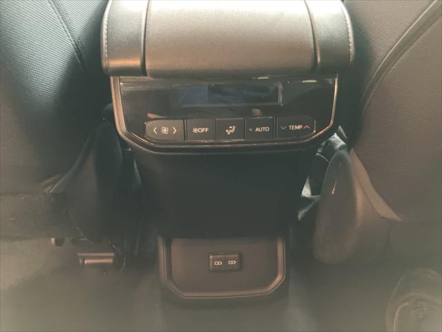 used 2022 Toyota Highlander car, priced at $27,995