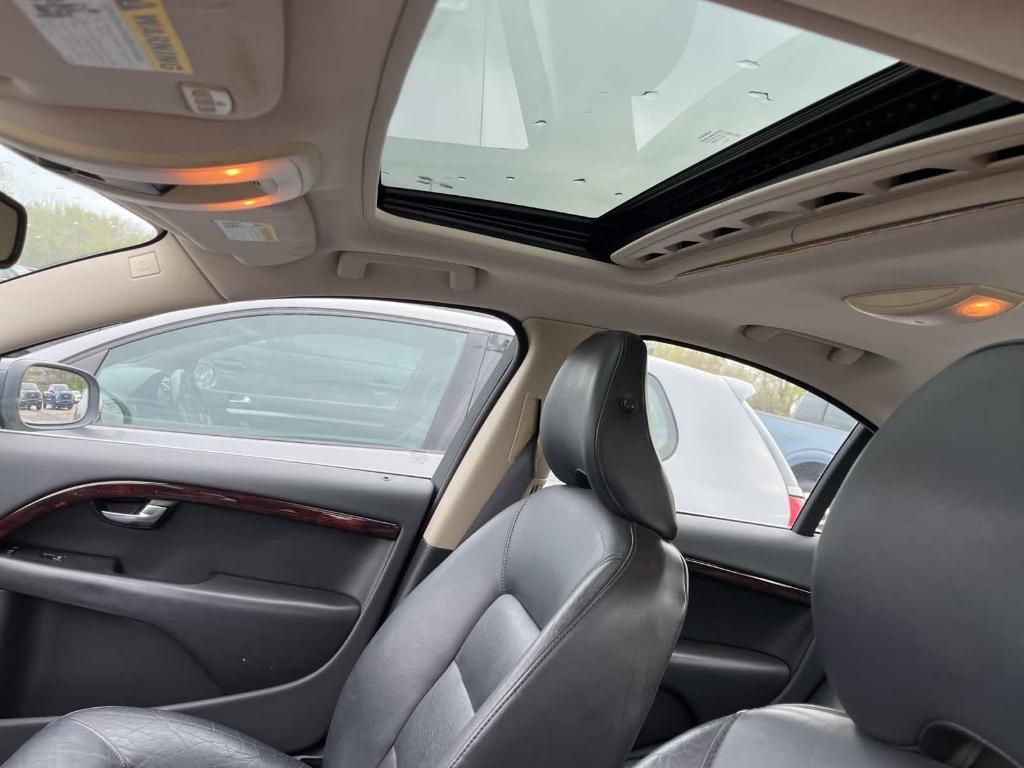 used 2007 Volvo S80 car, priced at $3,800