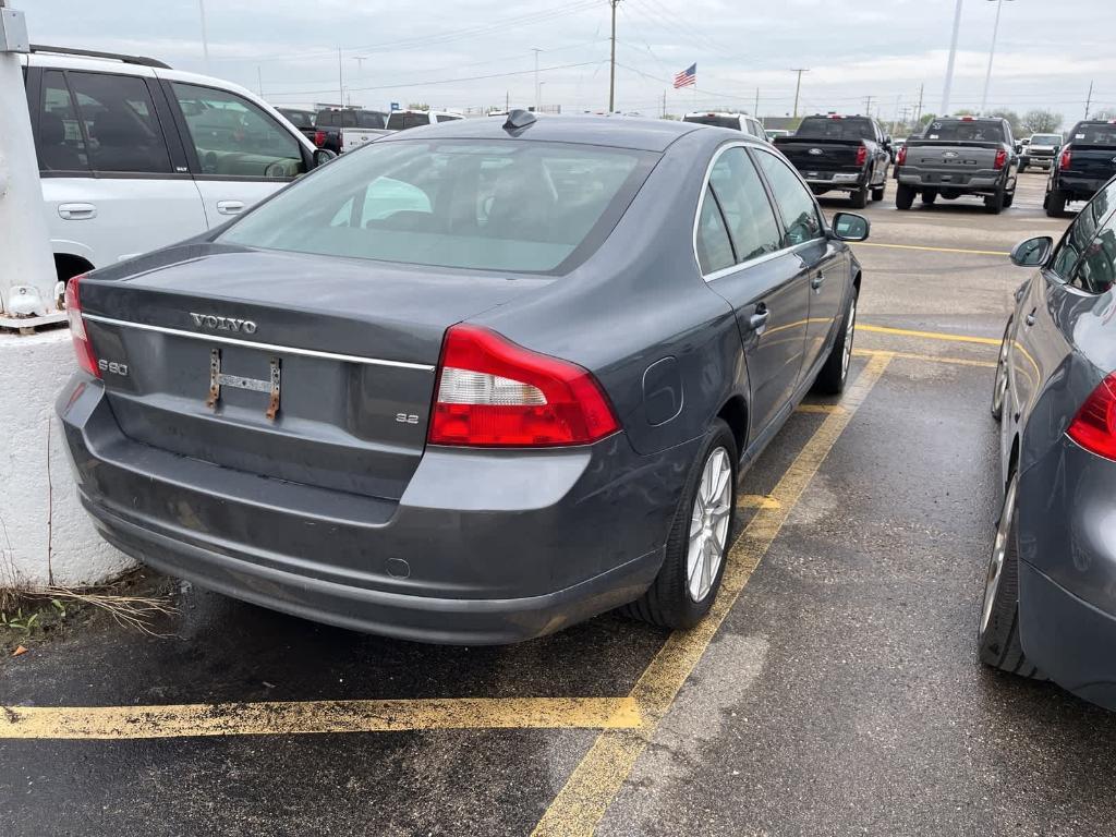 used 2007 Volvo S80 car, priced at $3,800
