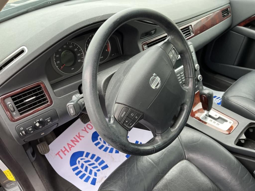 used 2007 Volvo S80 car, priced at $3,800