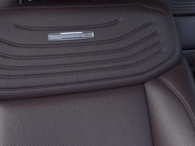 new 2025 Ford Expedition car, priced at $83,812