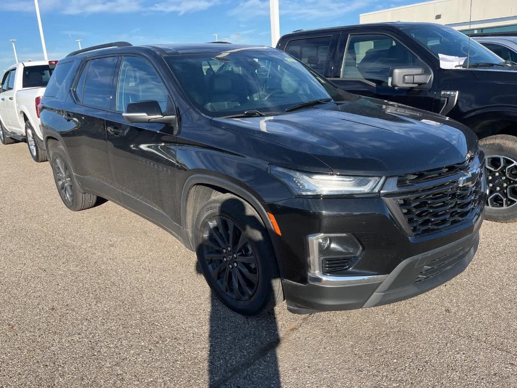 used 2022 Chevrolet Traverse car, priced at $32,495