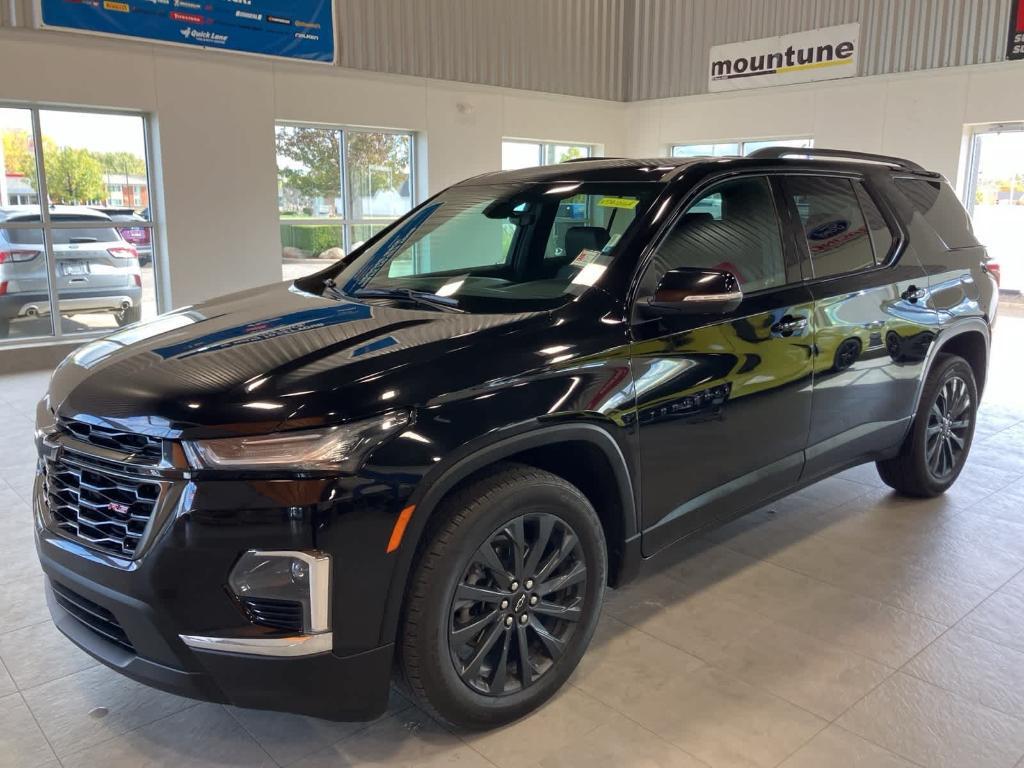 used 2022 Chevrolet Traverse car, priced at $32,495
