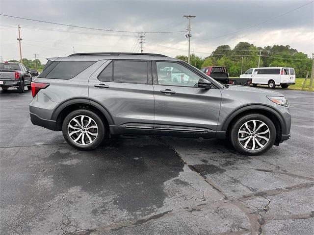 used 2025 Ford Explorer car, priced at $44,995