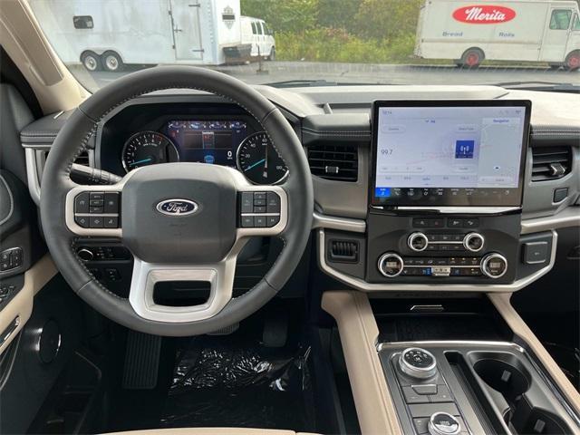 new 2024 Ford Expedition Max car, priced at $72,035