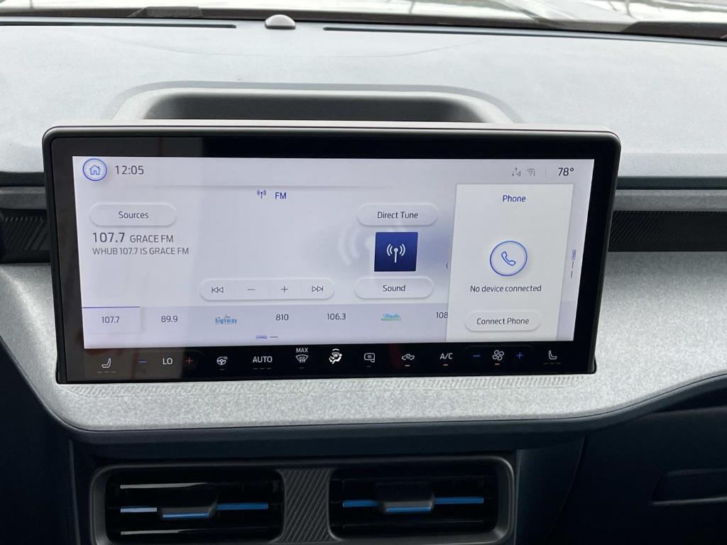 new 2025 Ford Maverick car, priced at $34,450