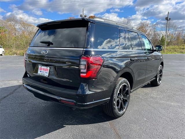 new 2024 Ford Expedition car, priced at $75,680