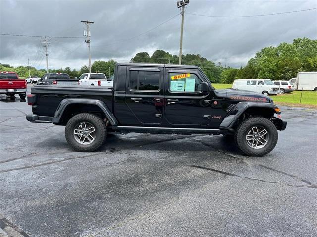 used 2024 Jeep Gladiator car