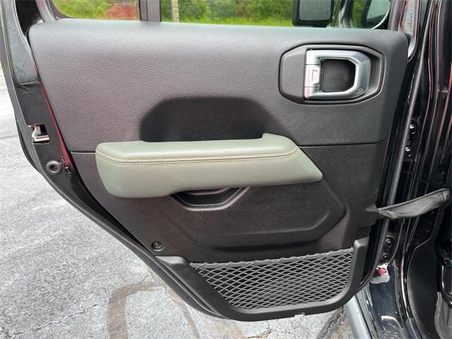 used 2024 Jeep Gladiator car
