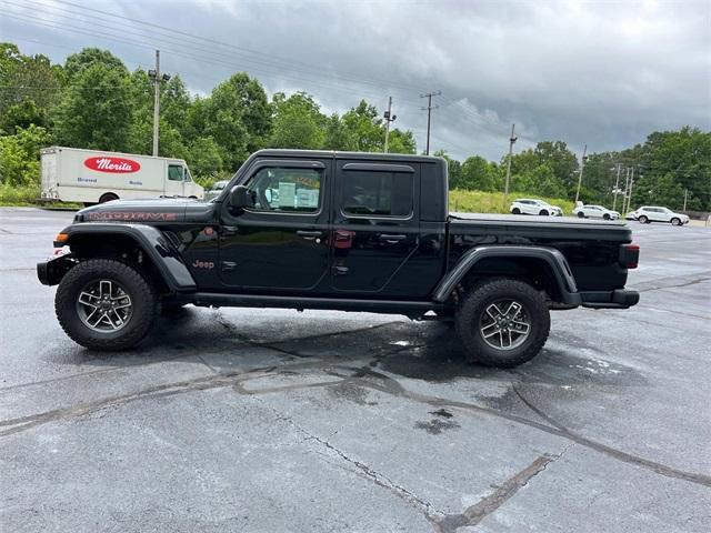 used 2024 Jeep Gladiator car