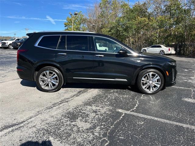 used 2022 Cadillac XT6 car, priced at $31,995