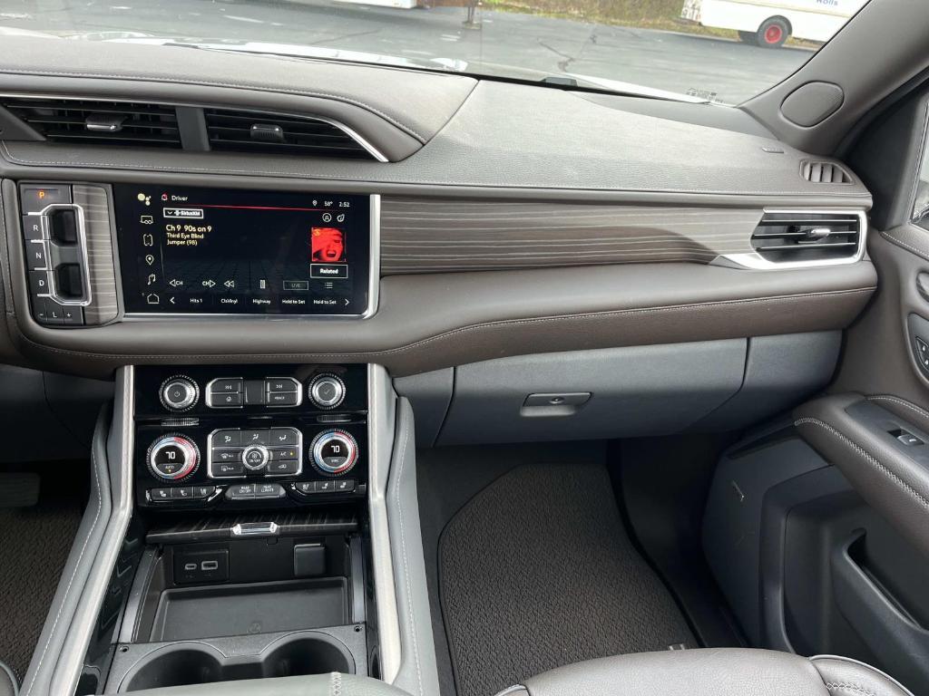 used 2024 GMC Yukon XL car, priced at $70,995