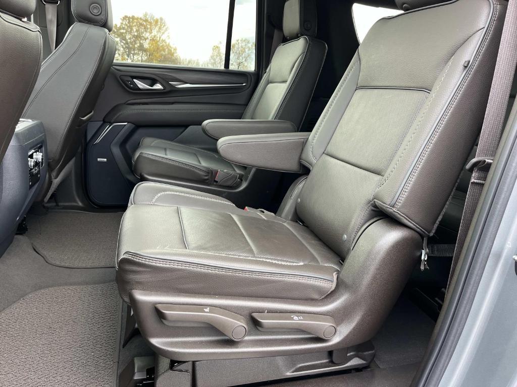 used 2024 GMC Yukon XL car, priced at $70,995