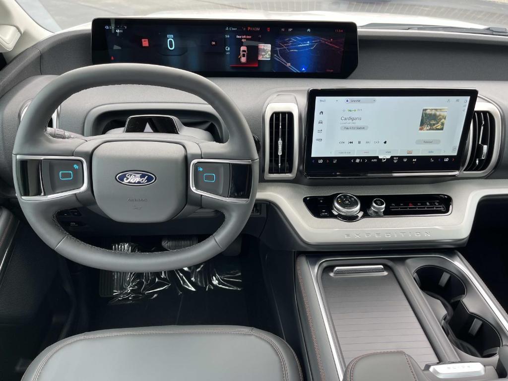 new 2025 Ford Expedition Max car, priced at $74,340