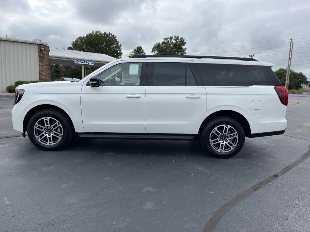 new 2025 Ford Expedition Max car, priced at $74,340