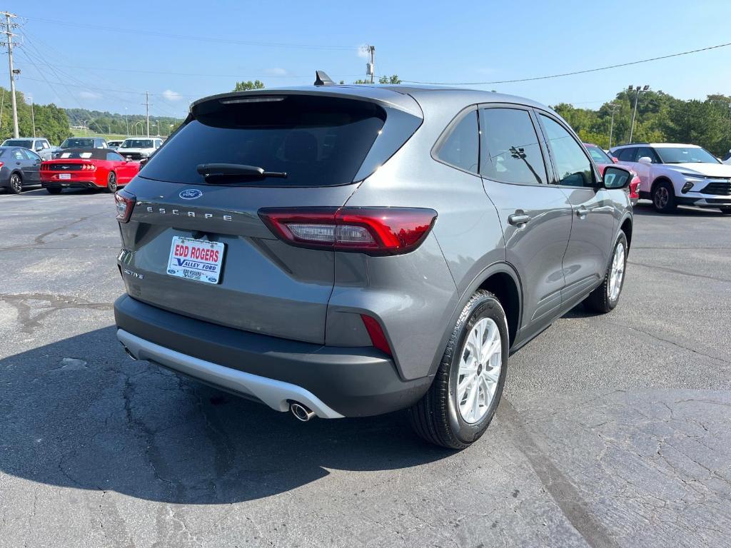 new 2025 Ford Escape car, priced at $32,350