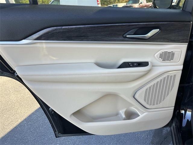 used 2022 Jeep Grand Cherokee L car, priced at $29,995