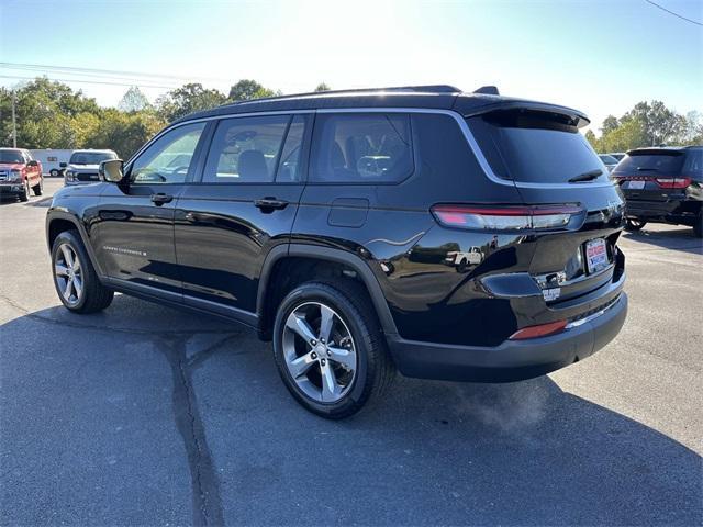 used 2022 Jeep Grand Cherokee L car, priced at $29,995