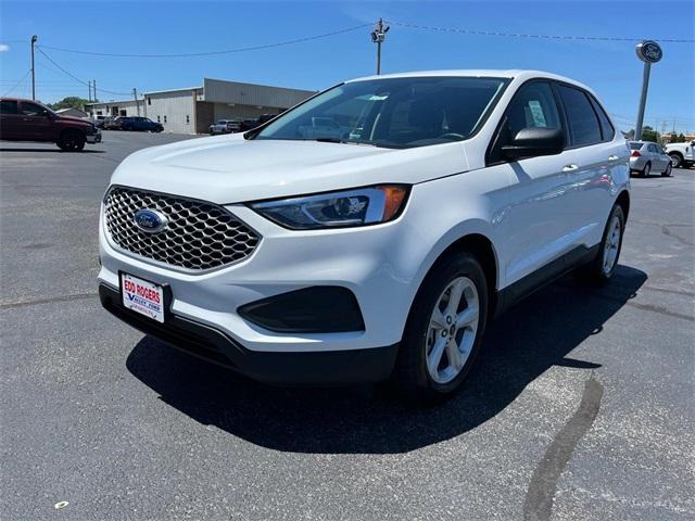 new 2024 Ford Edge car, priced at $40,060