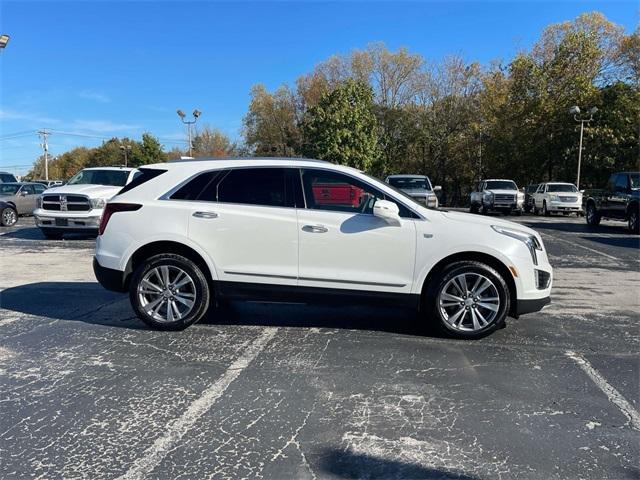 used 2025 Cadillac XT5 car