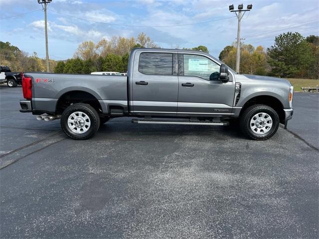 new 2024 Ford F-350 car, priced at $72,725