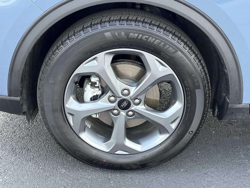 used 2025 Ford Escape car, priced at $29,995