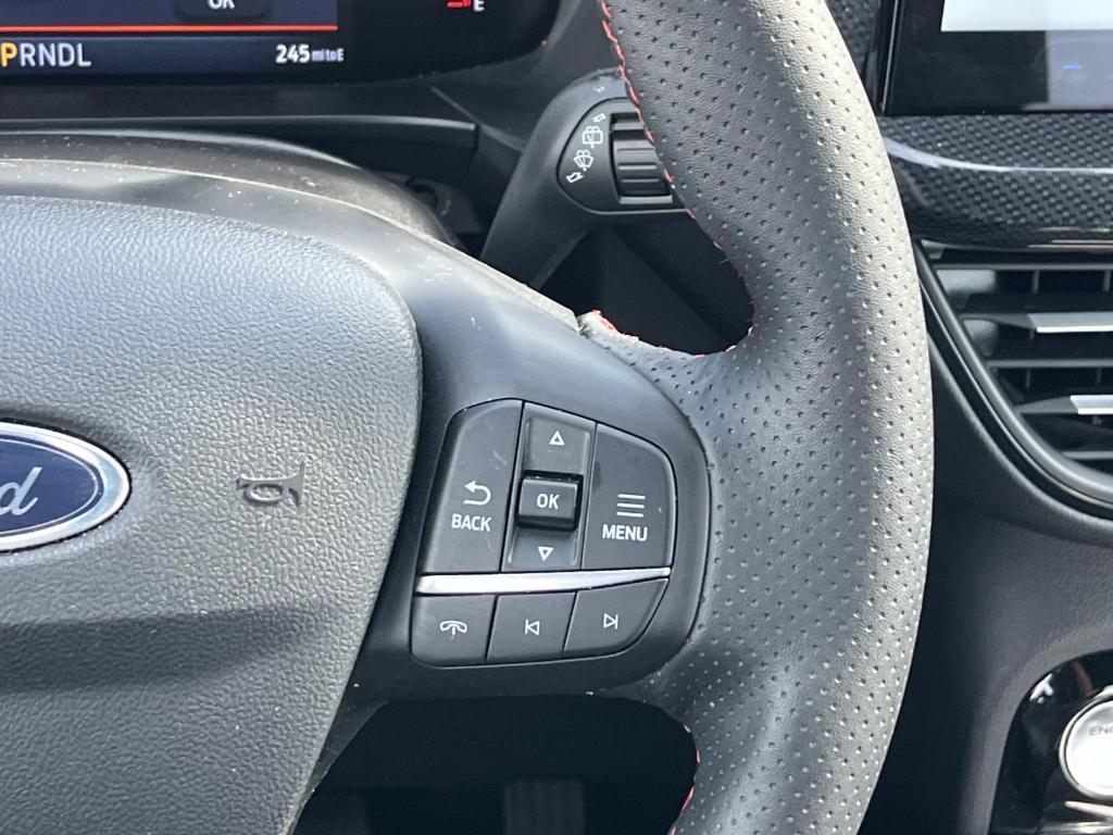 used 2025 Ford Escape car, priced at $29,995