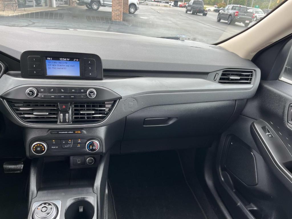 used 2020 Ford Escape car, priced at $15,995