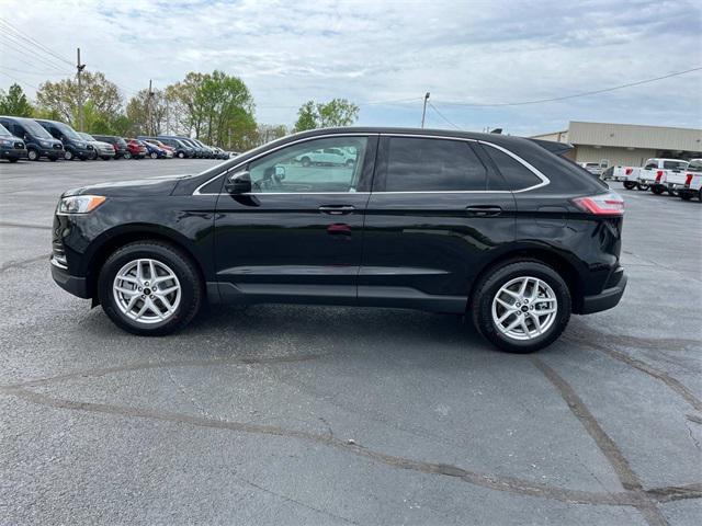 used 2024 Ford Edge car, priced at $33,900