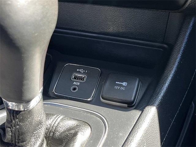 used 2019 Jeep Cherokee car, priced at $11,995