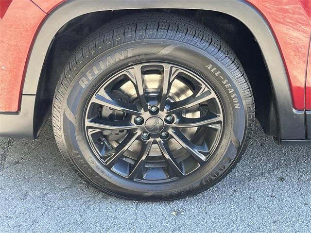 used 2019 Jeep Cherokee car, priced at $11,995