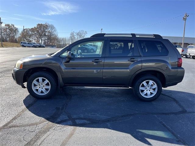 used 2011 Mitsubishi Endeavor car, priced at $3,995