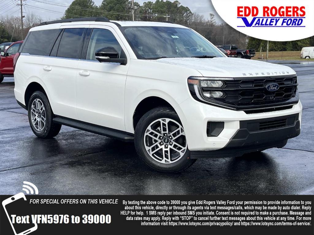 new 2025 Ford Expedition car, priced at $72,580