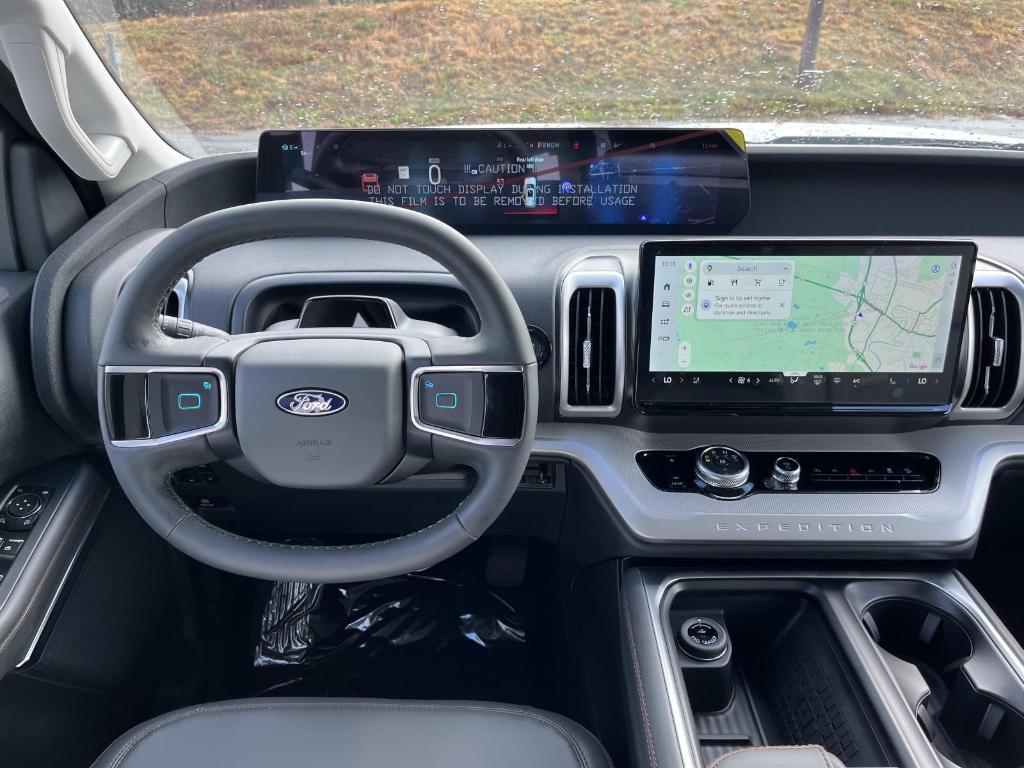 new 2025 Ford Expedition car, priced at $72,580