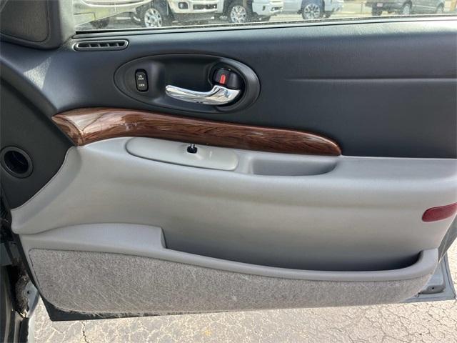 used 2004 Buick LeSabre car