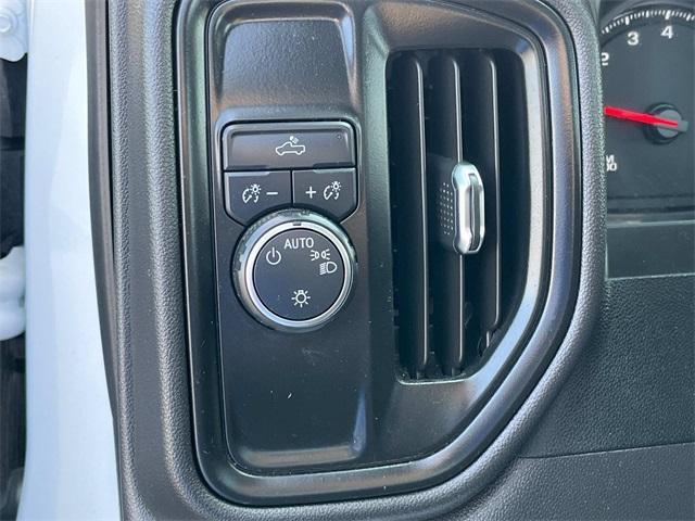 used 2024 Chevrolet Silverado 1500 car, priced at $31,995