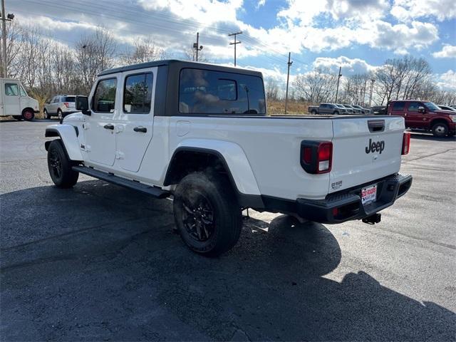 used 2022 Jeep Gladiator car, priced at $33,995