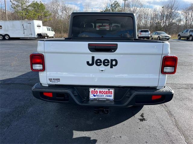 used 2022 Jeep Gladiator car, priced at $33,995