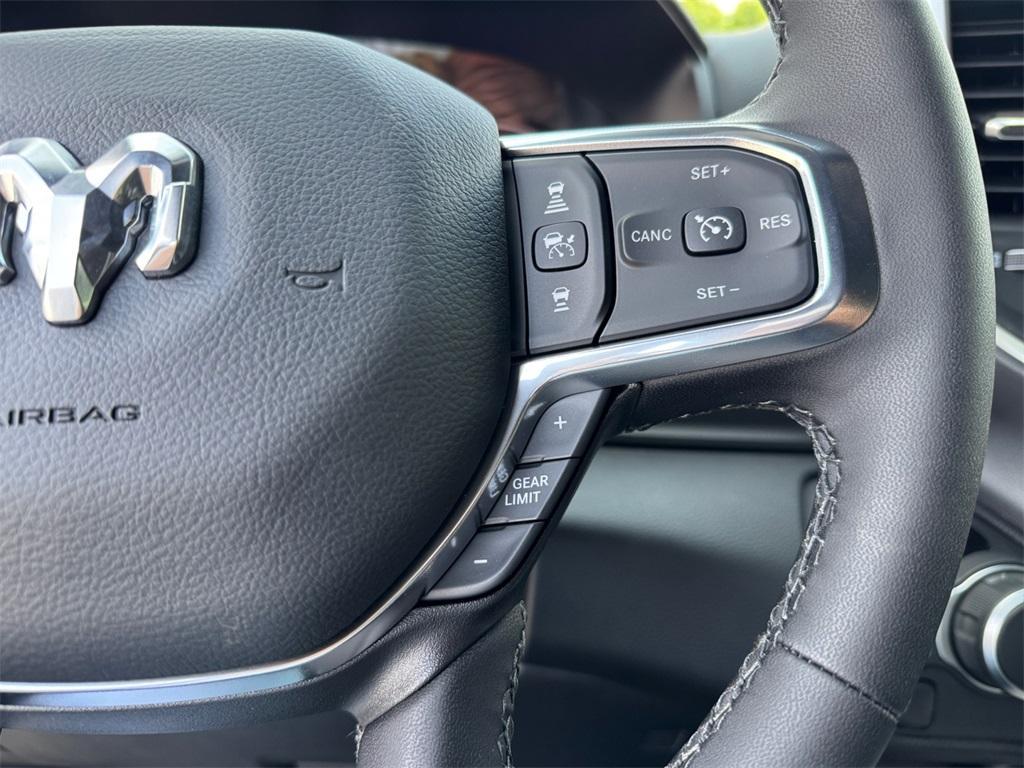 new 2025 Ram 1500 car, priced at $46,662