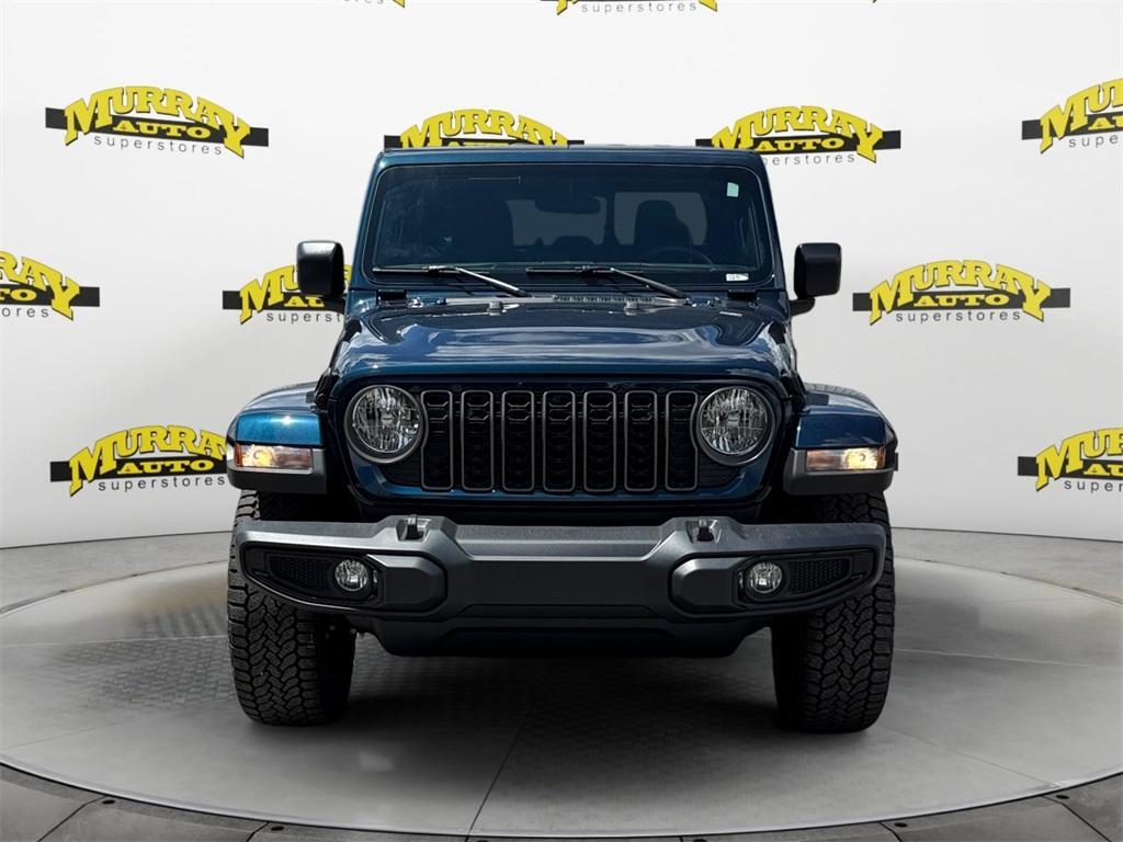new 2025 Jeep Gladiator car, priced at $41,592